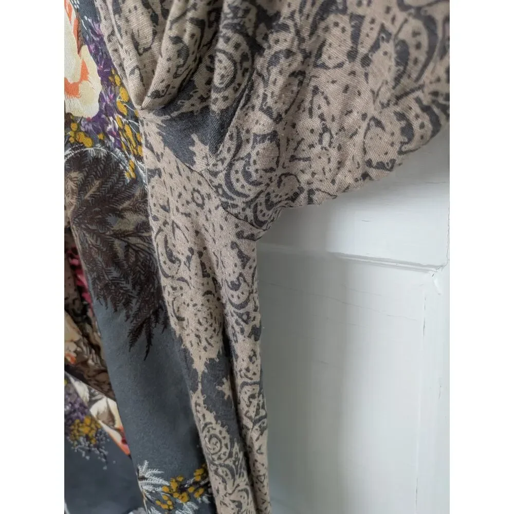 Tiny Anthropologie Floral Wrap Blouse Small Surplice Long Sleeve Gray - Picture 9 of 16